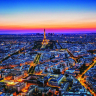 Paris by night med Eiffeltårnet - Køb non-woven fototapet online