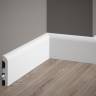 Stilren fodliste med bue i toppen 9,7cm. høj - Fodpanel med ledningsskjul Stilren fodliste med bue i toppen 9,7cm. høj - Fodpanel med ledningsskjul