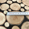 Folie med stablede træstammer 45cm. 2 meter - Klæbefolie med træ